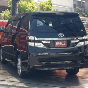 ヴェルファイア　3.5Z　ゴールデンアイズ　4WD