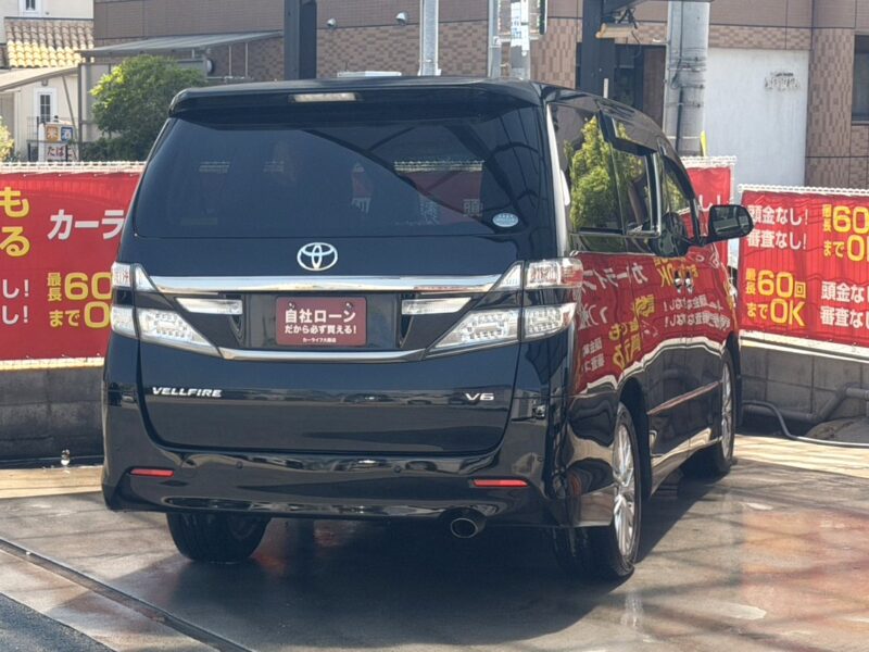 ヴェルファイア 3.5Z ゴールデンアイズ 4WD