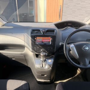 セレナ　ライダーブラックライン　S-HV【総合評価優良車】