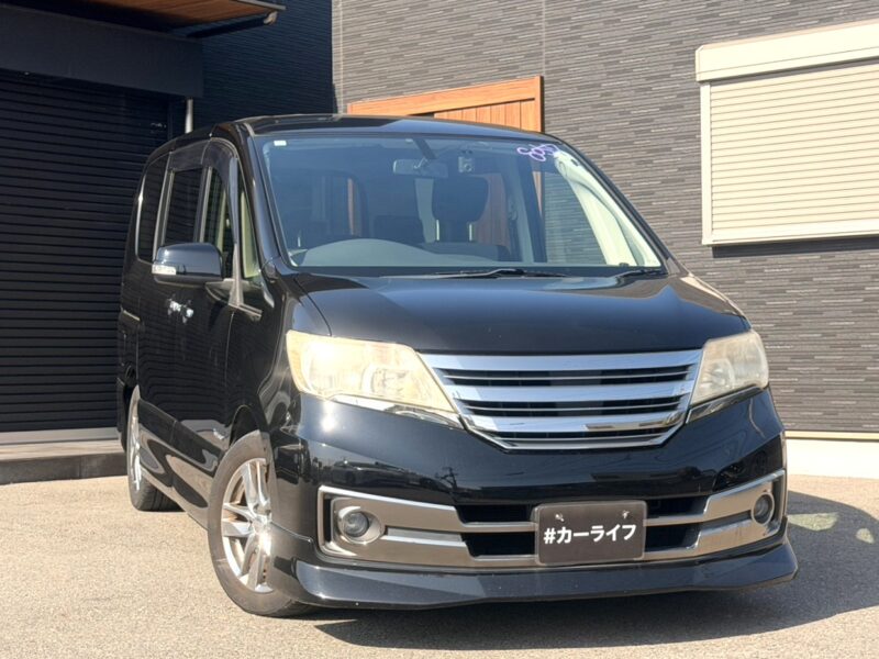 セレナ ライダーブラックライン S-HV【総合評価優良車】