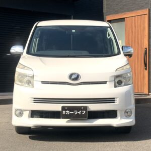 ヴォクシー　ZS　煌Ⅱ　【総合評価優良車】≪特別仕様グレード≫　～8人乗りtype～