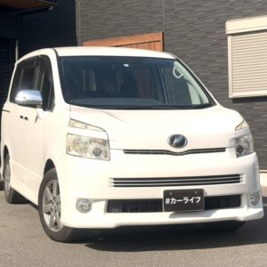 ヴォクシー　ZS　煌Ⅱ　【総合評価優良車】≪特別仕様グレード≫　～8人乗りtype～