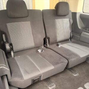 デリカD:5　ローデスト　Gパワーパッケージ　４WD