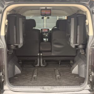 デリカD:5　ローデスト　Gパワーパッケージ　４WD