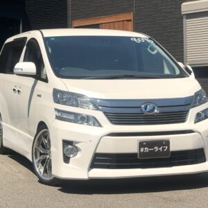 ヴェルファイア　ハイブリッド　ZR　4WD