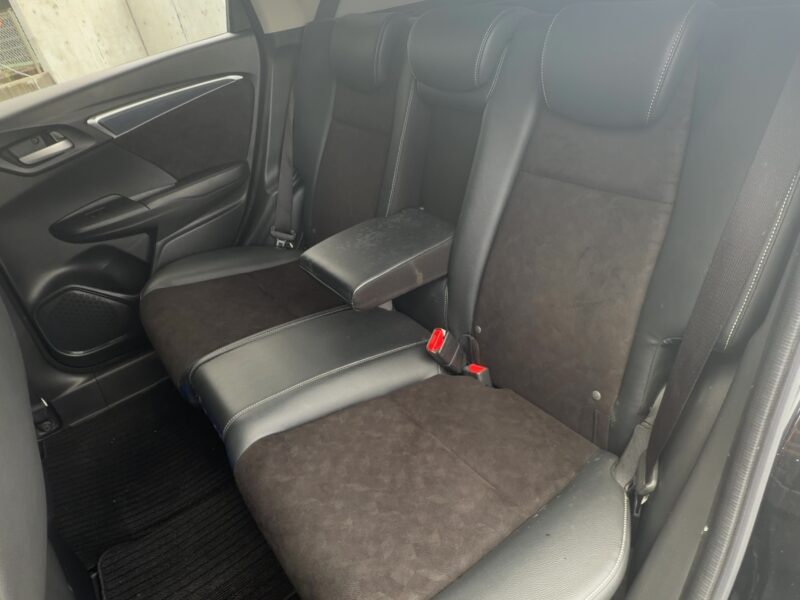 シャトル HV Xスタイルエディション【総合評価優良車】