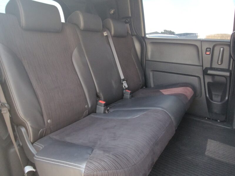 フリードスパイク HVジャストセレクション【総合評価優良車】