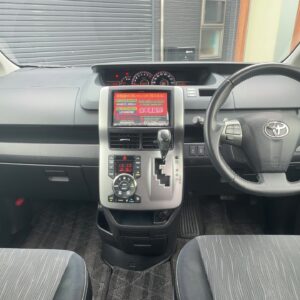 ヴォクシー　ZS　煌2【特別仕様車グレード】