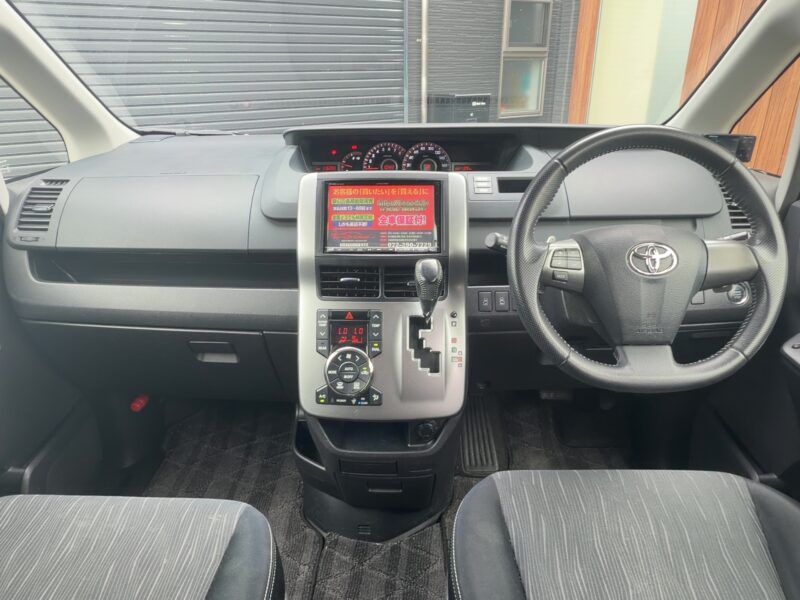 ヴォクシー ZS 煌2【特別仕様車グレード】