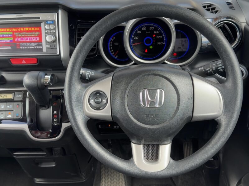 N-BOXカスタム G・Lパッケージ【総合評価優良車】【ワンオーナー】