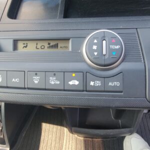 フリードスパイク　HVジャストセレクション【総合評価優良車】