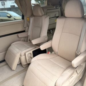 アルファード　HV　G　4WD　【総合評価優良車】