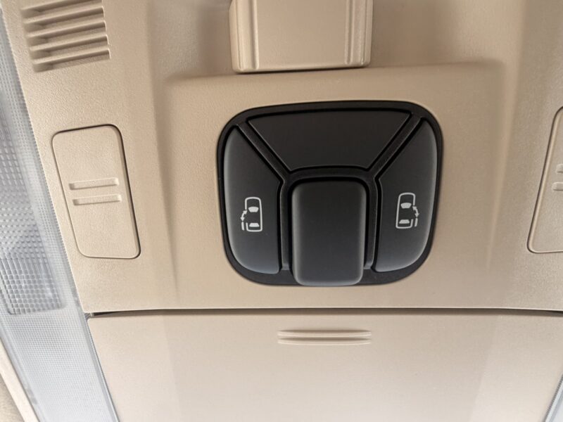 アルファード HV G 4WD 【総合評価優良車】