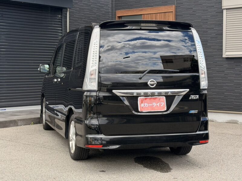 セレナ HWS S-HV【総合評価優良車】