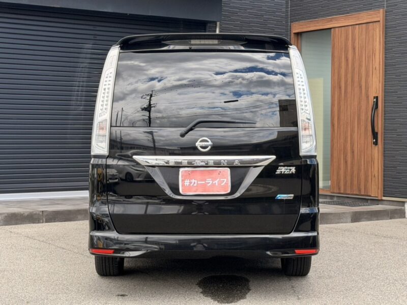 セレナ HWS S-HV【総合評価優良車】