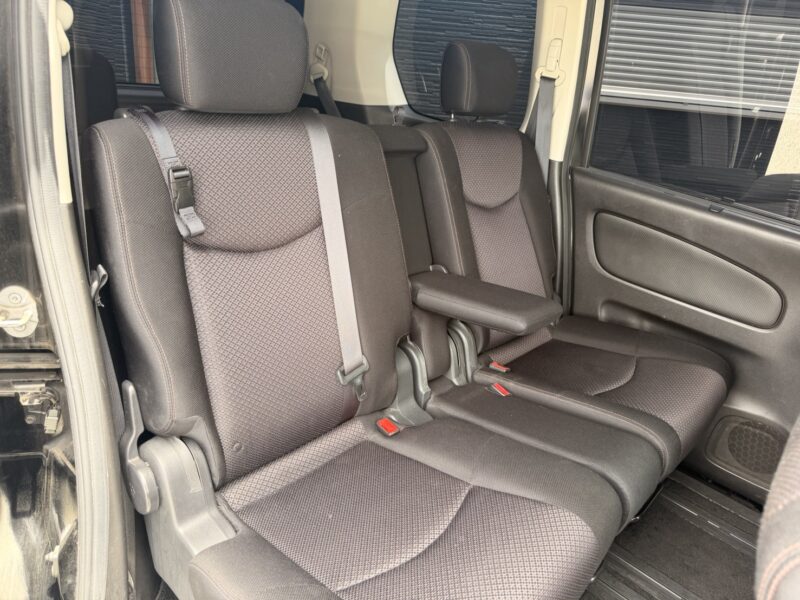 セレナ HWS S-HV【総合評価優良車】