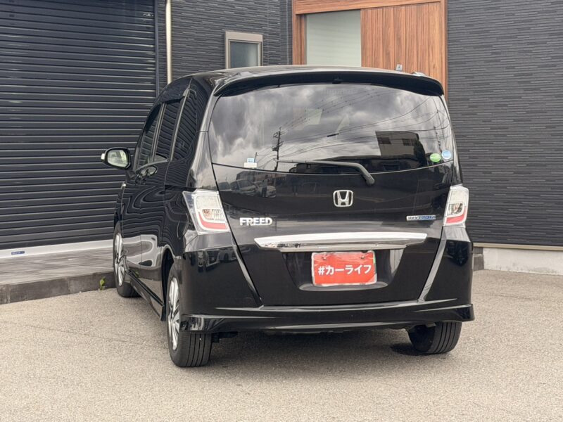フリード ハイブリッド ジャストセレクション【総合評価優良車】