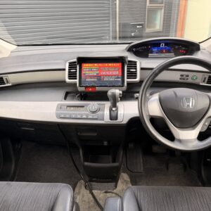 フリード　ハイブリッド ジャストセレクション【総合評価優良車】