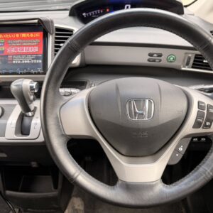 フリード　ハイブリッド ジャストセレクション【総合評価優良車】