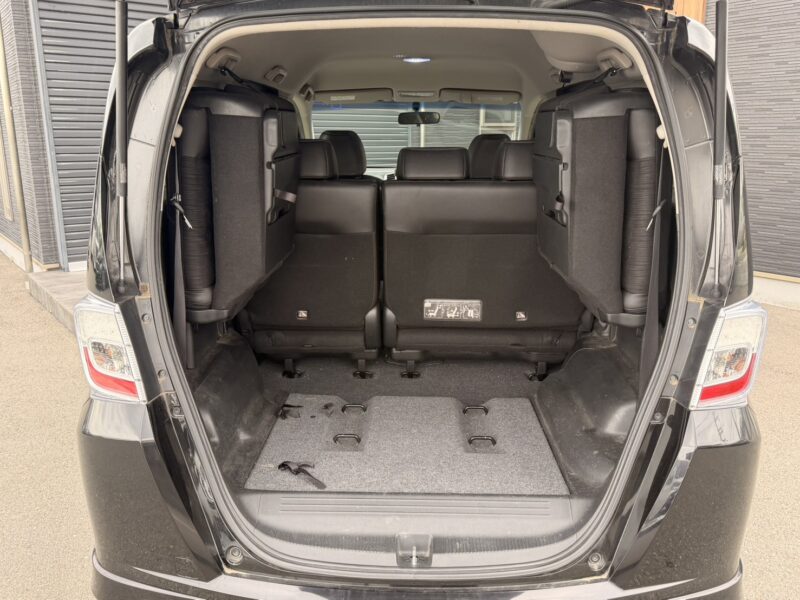 フリード ハイブリッド ジャストセレクション【総合評価優良車】