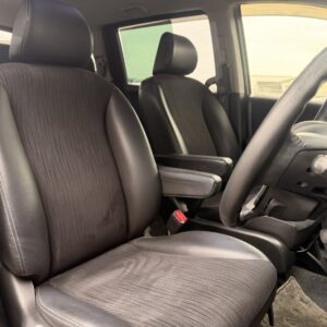フリード　ハイブリッド ジャストセレクション【総合評価優良車】