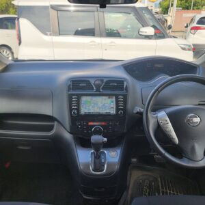 セレナ　ライダー　【ユーザー買取車】