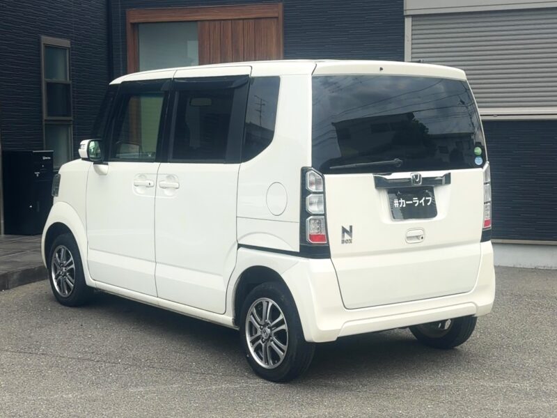 N-BOX G・Lパッケージ 4WD