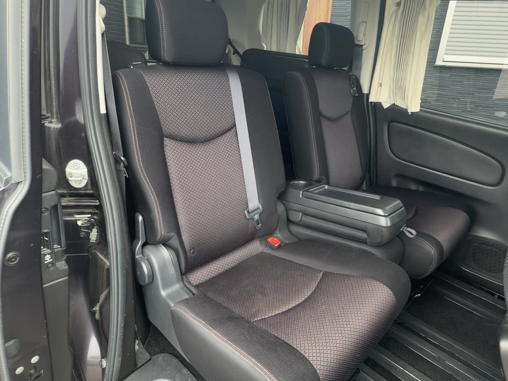 セレナHWSS-HVVセレクション【総合評価優良車】 | 審査なし自社ローン