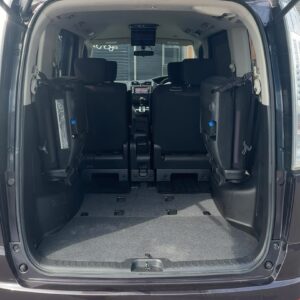 セレナ HWS S-HV【ユーザー買い取り車両】