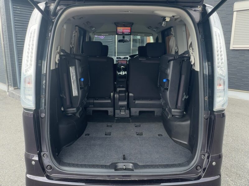 セレナ HWS S-HV Vセレクション【総合評価優良車】