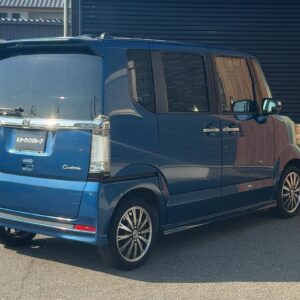 N-BOXカスタム　Gターボパッケージ【ワンオーナー車】