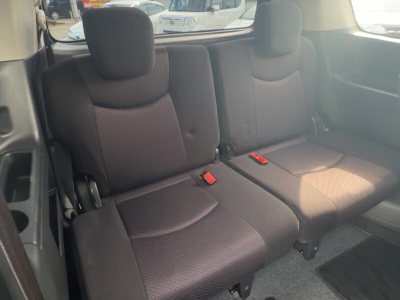 セレナ HWS S-HV【ユーザー買い取り車両】