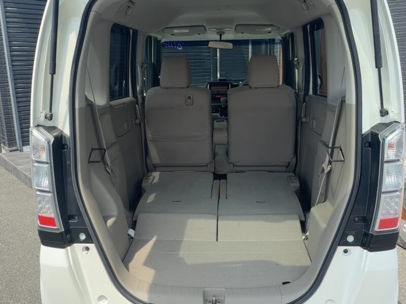 N-BOX G・Lパッケージ 4WD