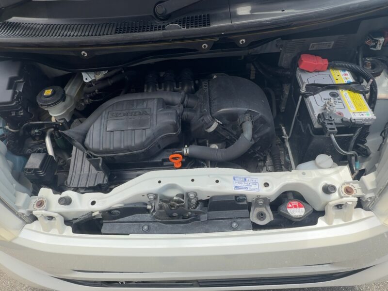 N-BOX G・Lパッケージ 4WD