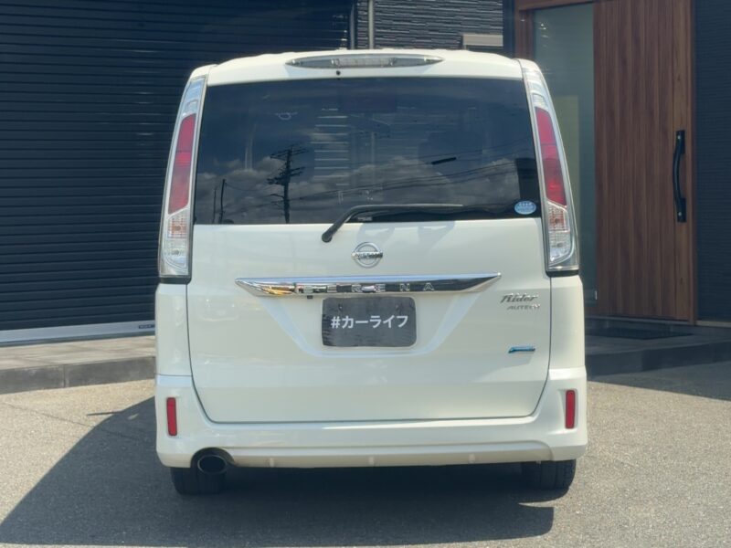 セレナ ライダー 【ユーザー買取車】