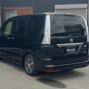 セレナ HWS S-HV【総合評価優良車】