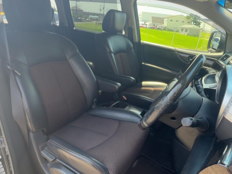 エルグランド HWS アーバンクロム【総合評価優良車】