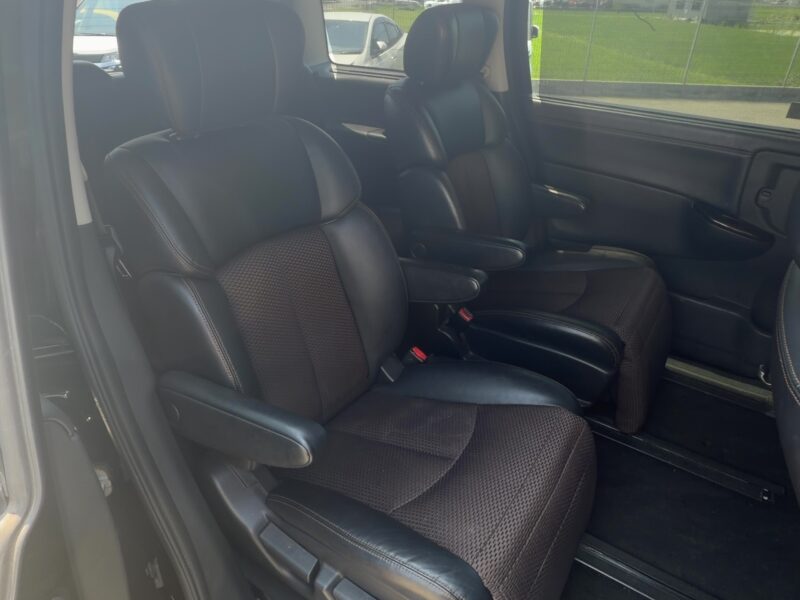 エルグランド HWS アーバンクロム【総合評価優良車】