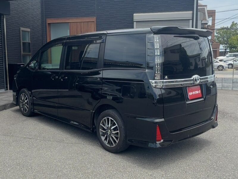 ヴォクシー ZS【総合評価優良車】