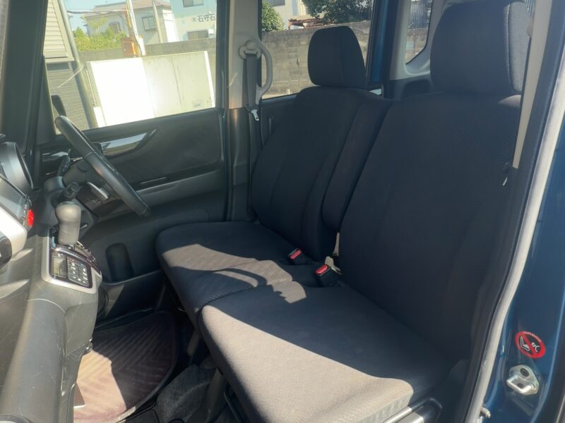 N-BOXカスタム Gターボパッケージ【ワンオーナー車】
