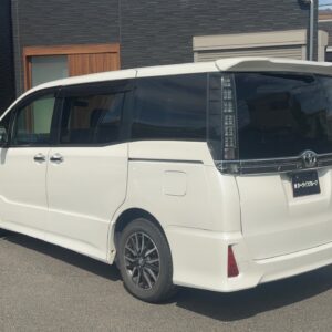 ヴォクシー　ZS　煌　【総合評価優良車】