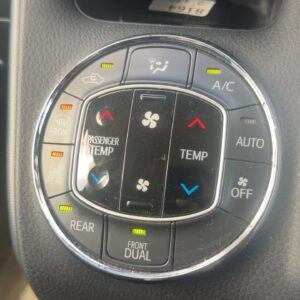 ヴォクシー　ZS　煌　【総合評価優良車】