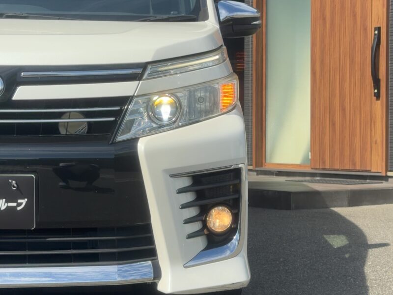 ヴォクシー ZS 煌 【総合評価優良車】