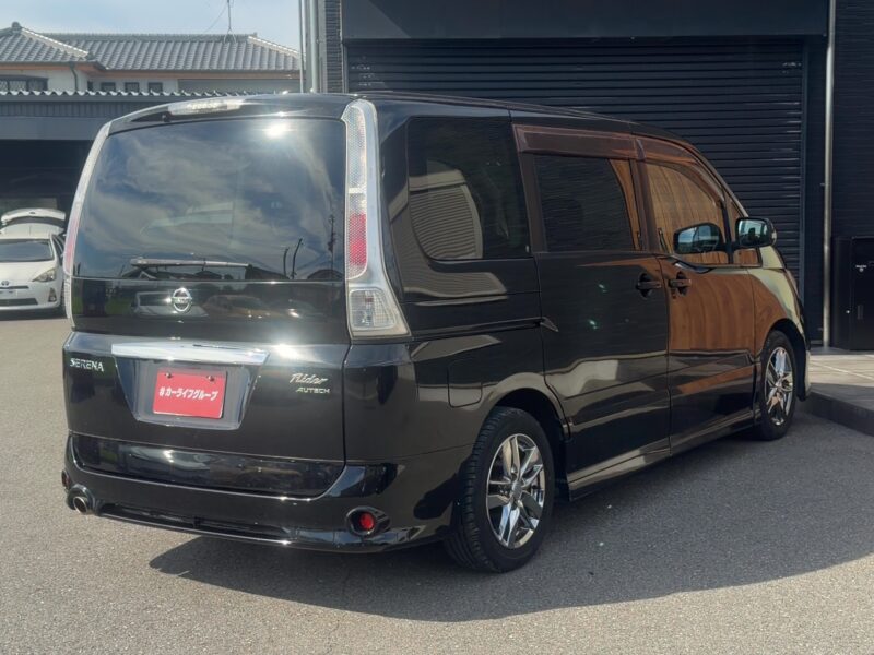 セレナ ライダー 【ユーザー買取車両】