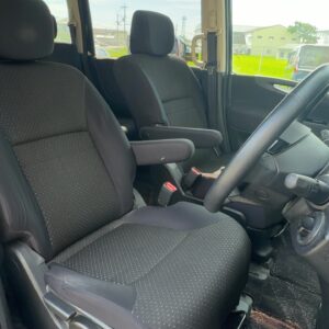 セレナ ライダー 【ユーザー買取車両】