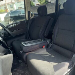 セレナ ライダー 【ユーザー買取車両】