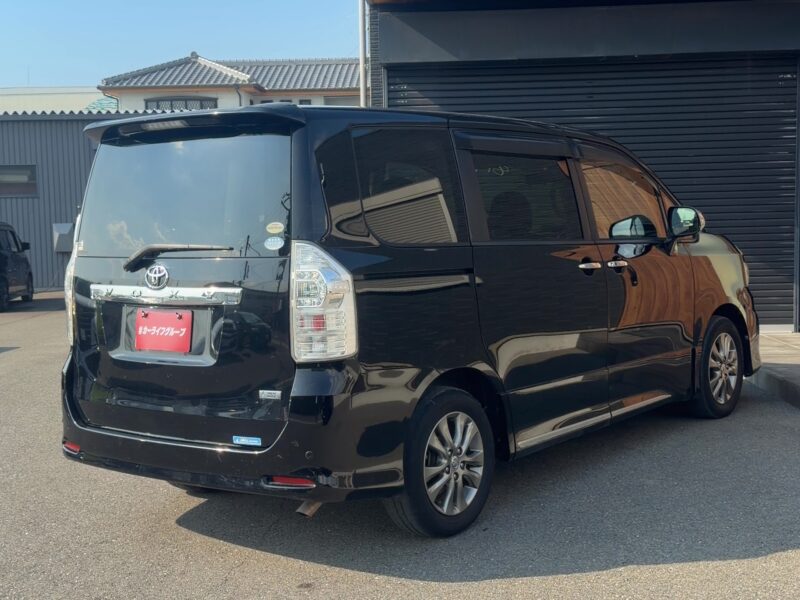 ヴォクシー ZS 煌Ⅱ【ユーザー買取車】