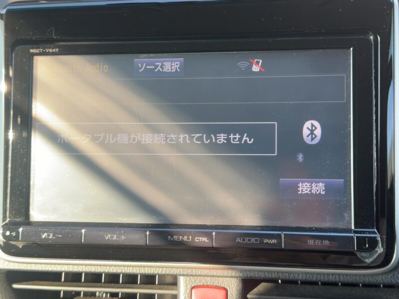 ヴォクシー HV V