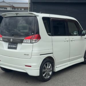 ソリオ　ブラック&ホワイト 4WD