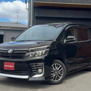 ヴォクシー　ZS